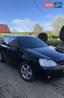 Хэтчбек Volkswagen Golf 2008 в Перечине