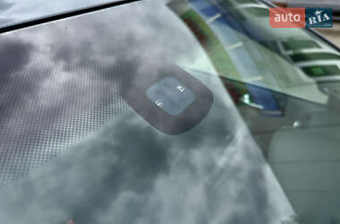 Універсал Volkswagen Golf 2012 в 