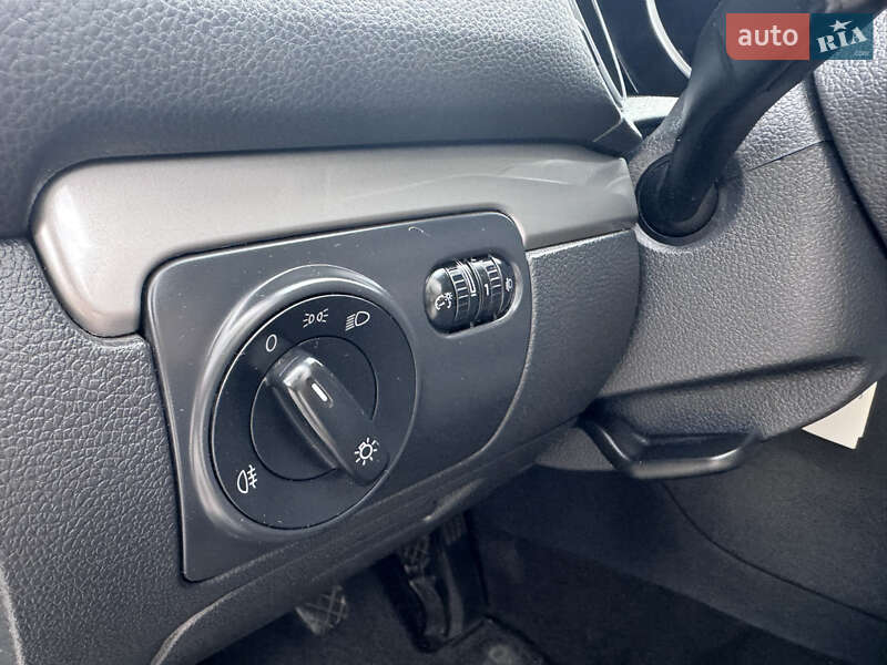 Хэтчбек Volkswagen Golf 2010 в Звенигородке