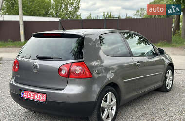 Хэтчбек Volkswagen Golf 2008 в 