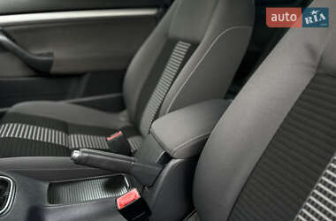 Хэтчбек Volkswagen Golf 2008 в 
