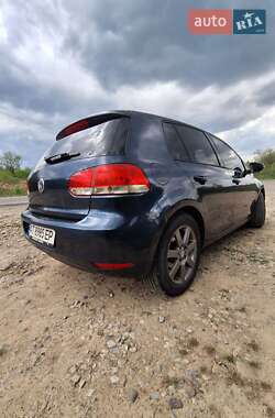 Хетчбек Volkswagen Golf 2009 в Надвірній