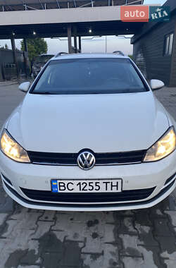 Универсал Volkswagen Golf 2015 в 