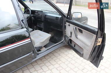 Хэтчбек Volkswagen Golf 1988 в 