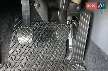 Хэтчбек Volkswagen Golf 2008 в 