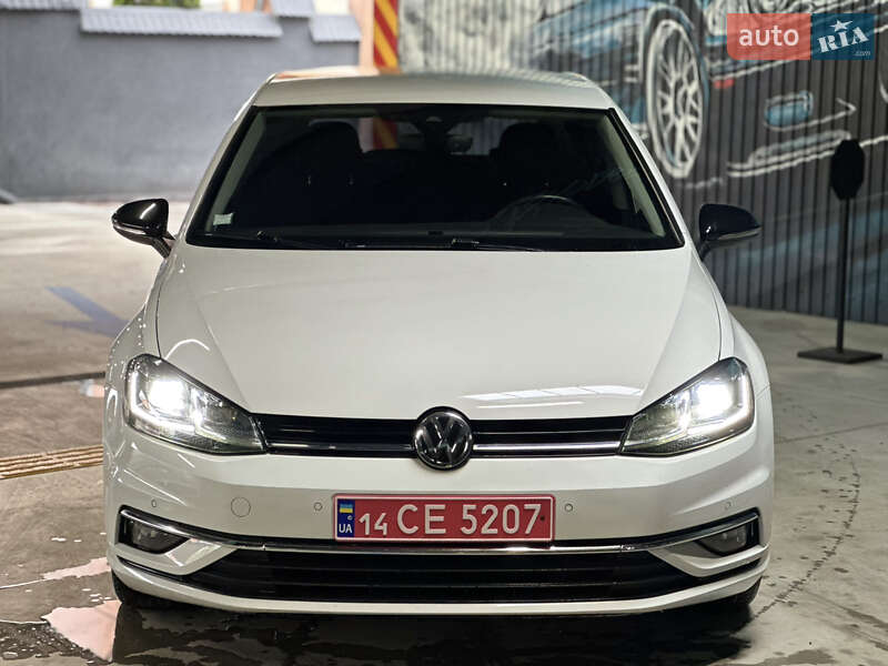 Хетчбек Volkswagen Golf 2019 в Самборі