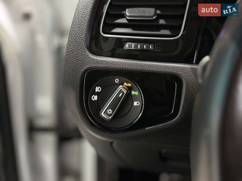 Хетчбек Volkswagen Golf 2019 в Самборі