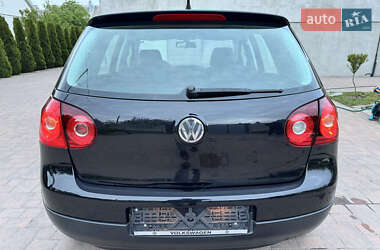 Хэтчбек Volkswagen Golf 2009 в 