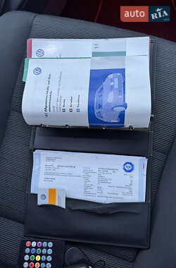Хэтчбек Volkswagen Golf 2009 в 