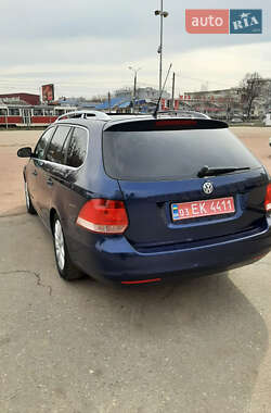 Універсал Volkswagen Golf 2009 в 