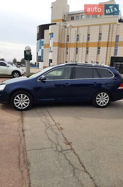 Універсал Volkswagen Golf 2009 в 