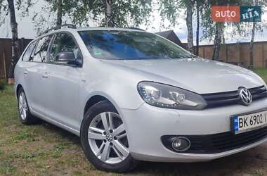 Універсал Volkswagen Golf 2012 в Березному