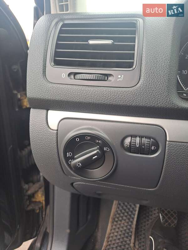 Універсал Volkswagen Golf 2007 в Одесі