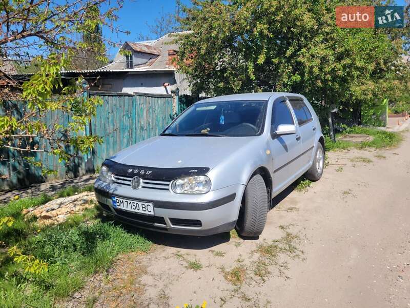 Volkswagen Golf 2000