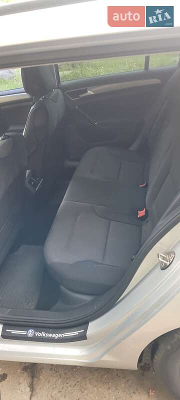 Универсал Volkswagen Golf 2014 в Ивано-Франковске