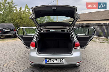 Хэтчбек Volkswagen Golf 2013 в 