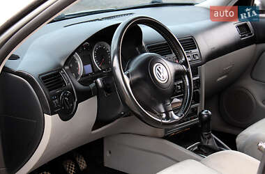 Універсал Volkswagen Golf 2006 в 