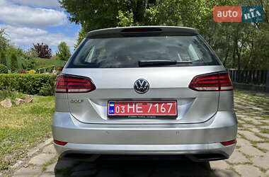 Універсал Volkswagen Golf 2019 в 