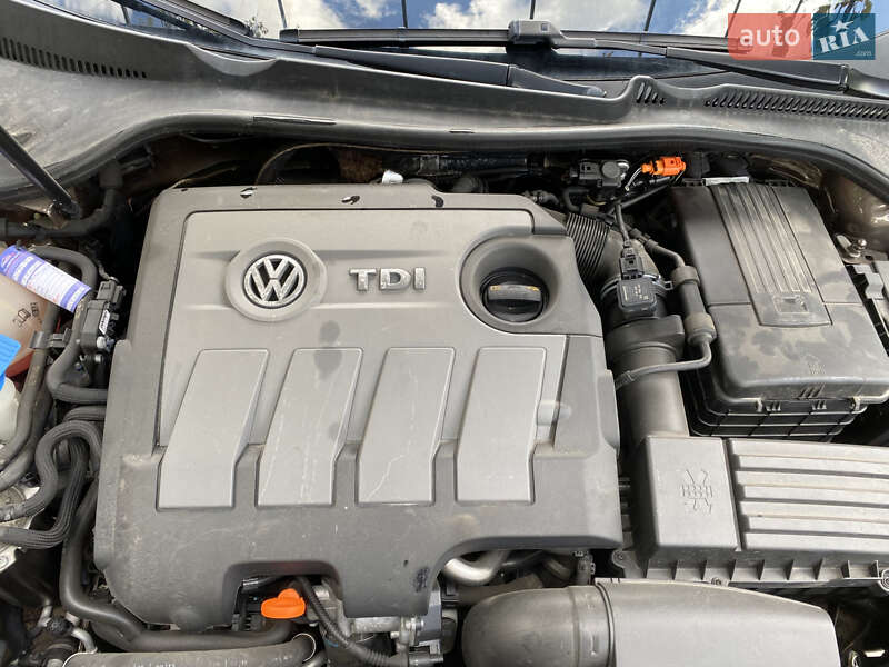 Универсал Volkswagen Golf 2013 в Немирове