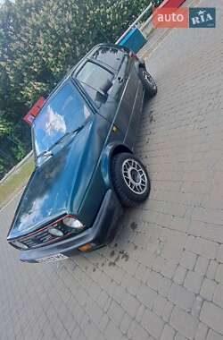 Хэтчбек Volkswagen Golf 1985 в 