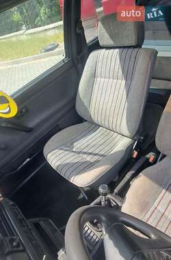 Хэтчбек Volkswagen Golf 1985 в 