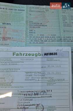 Хетчбек Volkswagen Golf 2005 в 