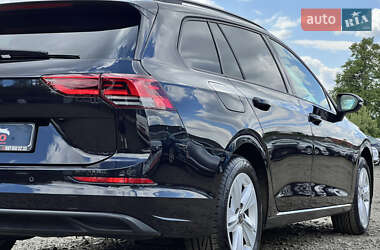 Универсал Volkswagen Golf 2022 в 