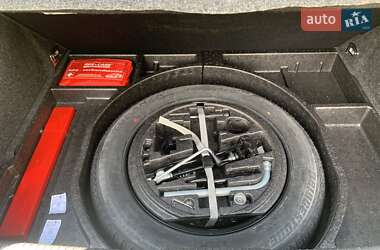 Хетчбек Volkswagen Golf 2009 в 