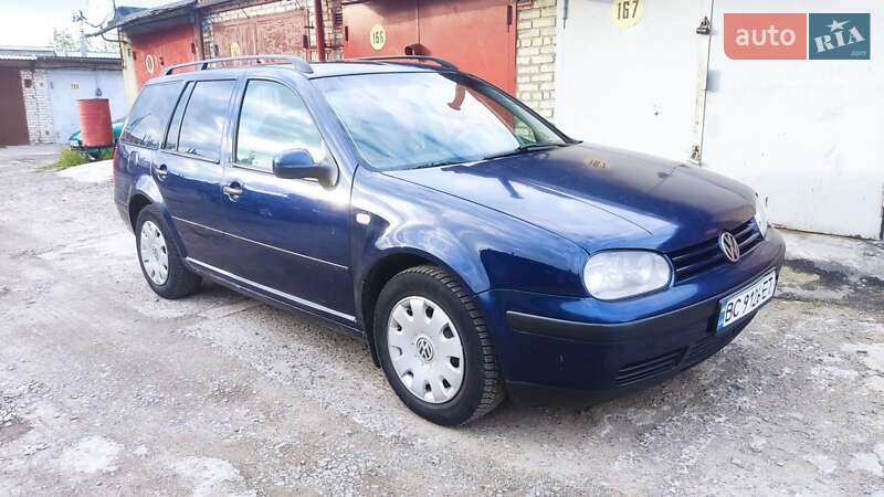 Универсал Volkswagen Golf 2000 в Львове