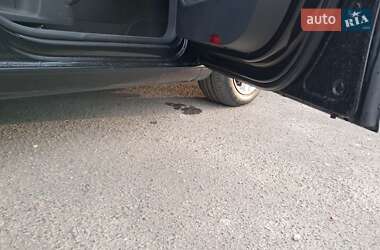 Хетчбек Volkswagen Golf 2004 в 