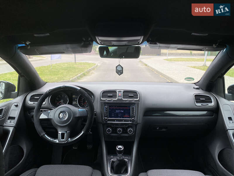 Хетчбек Volkswagen Golf 2009 в Мукачевому