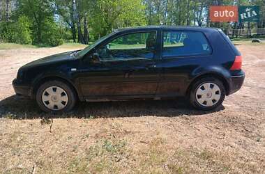 Хетчбек Volkswagen Golf 1998 в 
