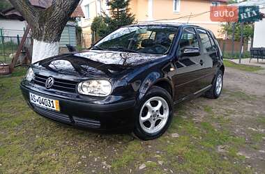 Хетчбек Volkswagen Golf 2002 в Бориславі