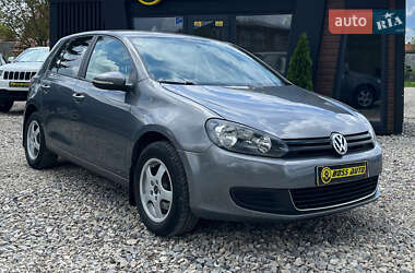 Хетчбек Volkswagen Golf 2010 в Коломиї