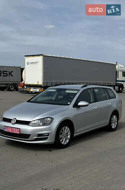 Универсал Volkswagen Golf 2014 в Сарнах