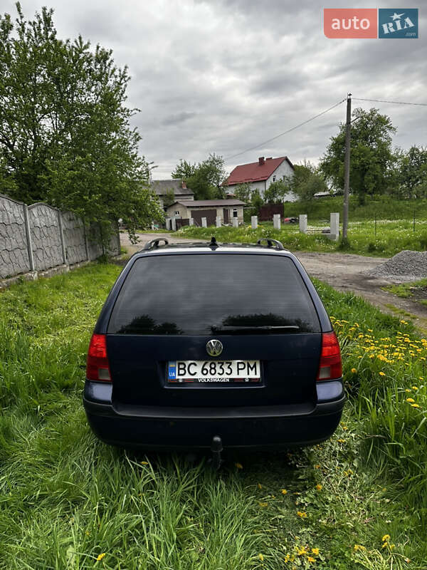 Універсал Volkswagen Golf 1999 в Львові