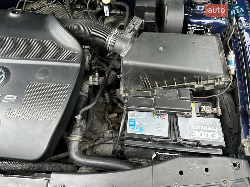 Універсал Volkswagen Golf 1999 в Львові