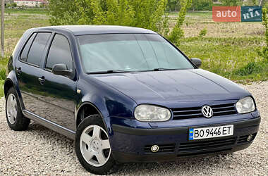 Хетчбек Volkswagen Golf 1998 в Збаражі