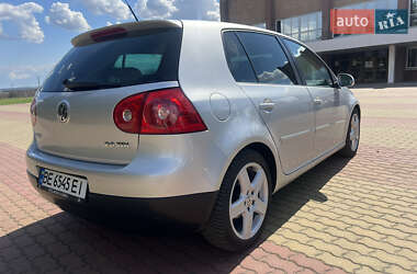 Хэтчбек Volkswagen Golf 2008 в 