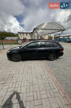 Універсал Volkswagen Golf 2009 в 