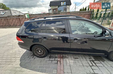 Універсал Volkswagen Golf 2009 в 