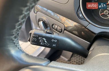 Хетчбек Volkswagen Golf 2010 в 