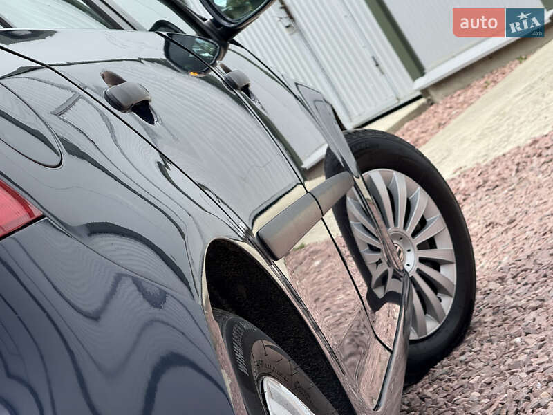 Хетчбек Volkswagen Golf 2004 в Дрогобичі