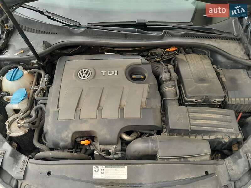 Універсал Volkswagen Golf 2011 в Мукачевому