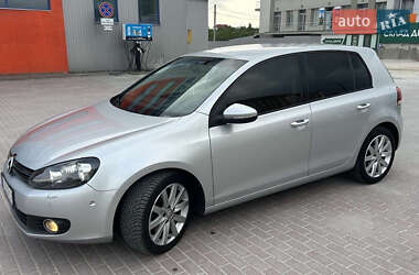 Хетчбек Volkswagen Golf 2009 в Тернополі
