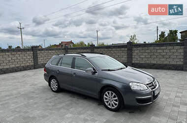 Универсал Volkswagen Golf 2009 в 