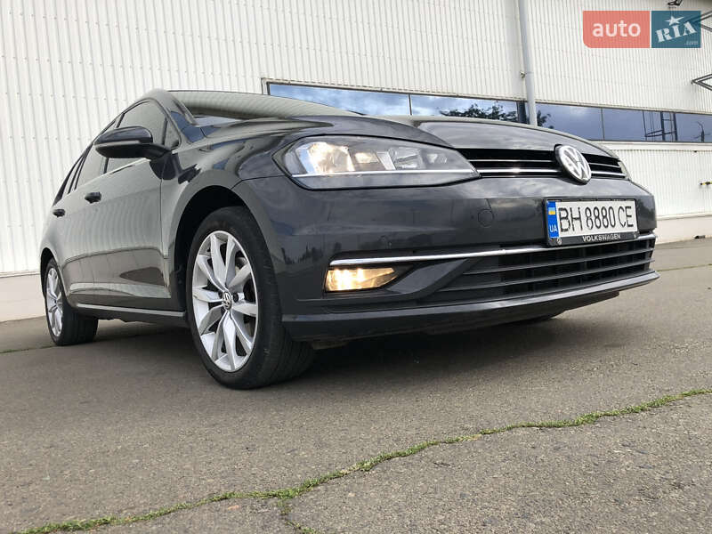Универсал Volkswagen Golf 2017 в Белгороде-Днестровском