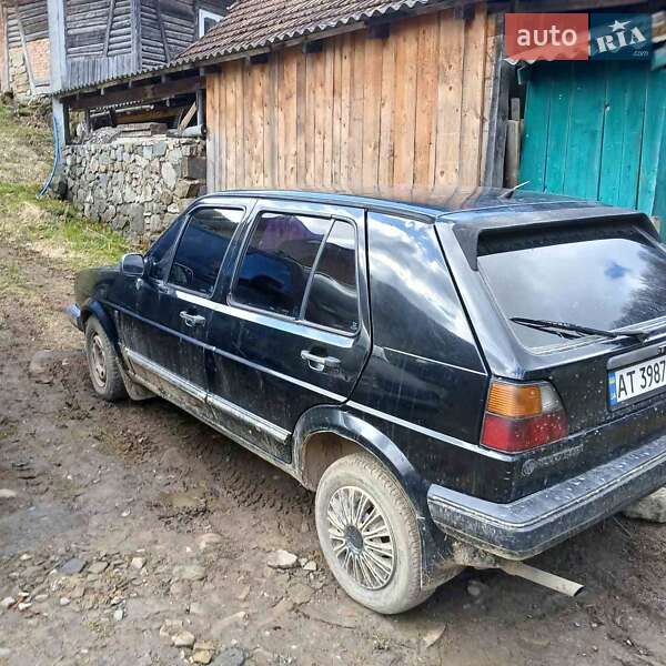 Хэтчбек Volkswagen Golf 1987 в 