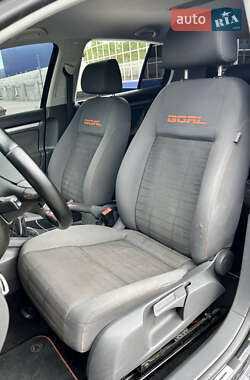 Хетчбек Volkswagen Golf 2006 в 