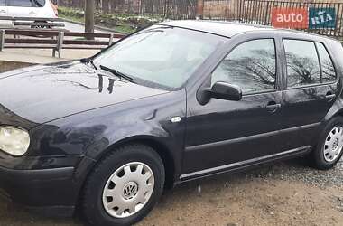 Хэтчбек Volkswagen Golf 2000 в Стрые